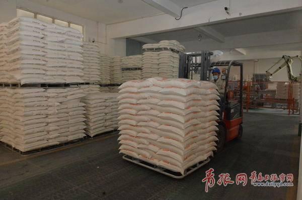 邢志峰 摄天祥食品集团目前拥有自主研发的食用植物油,小麦粉,挂面